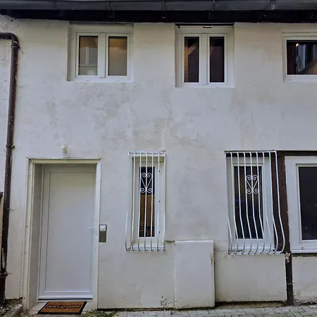 Duplex Avec Baignoire Balnéo à 10 Min De Strasbourg Appartamento *